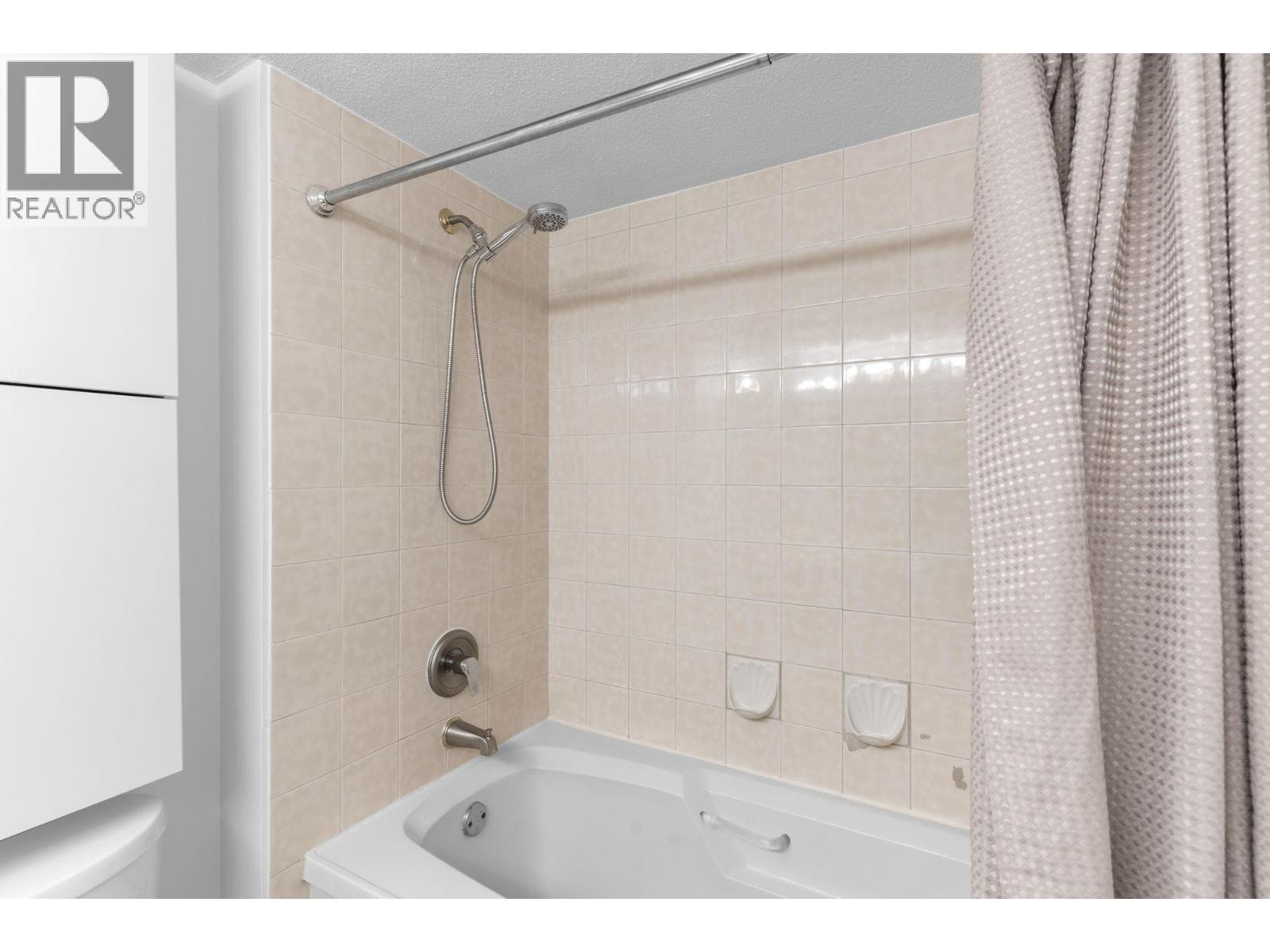 Photo 17 of 606 71 Jamieson Court, New Westminster BC