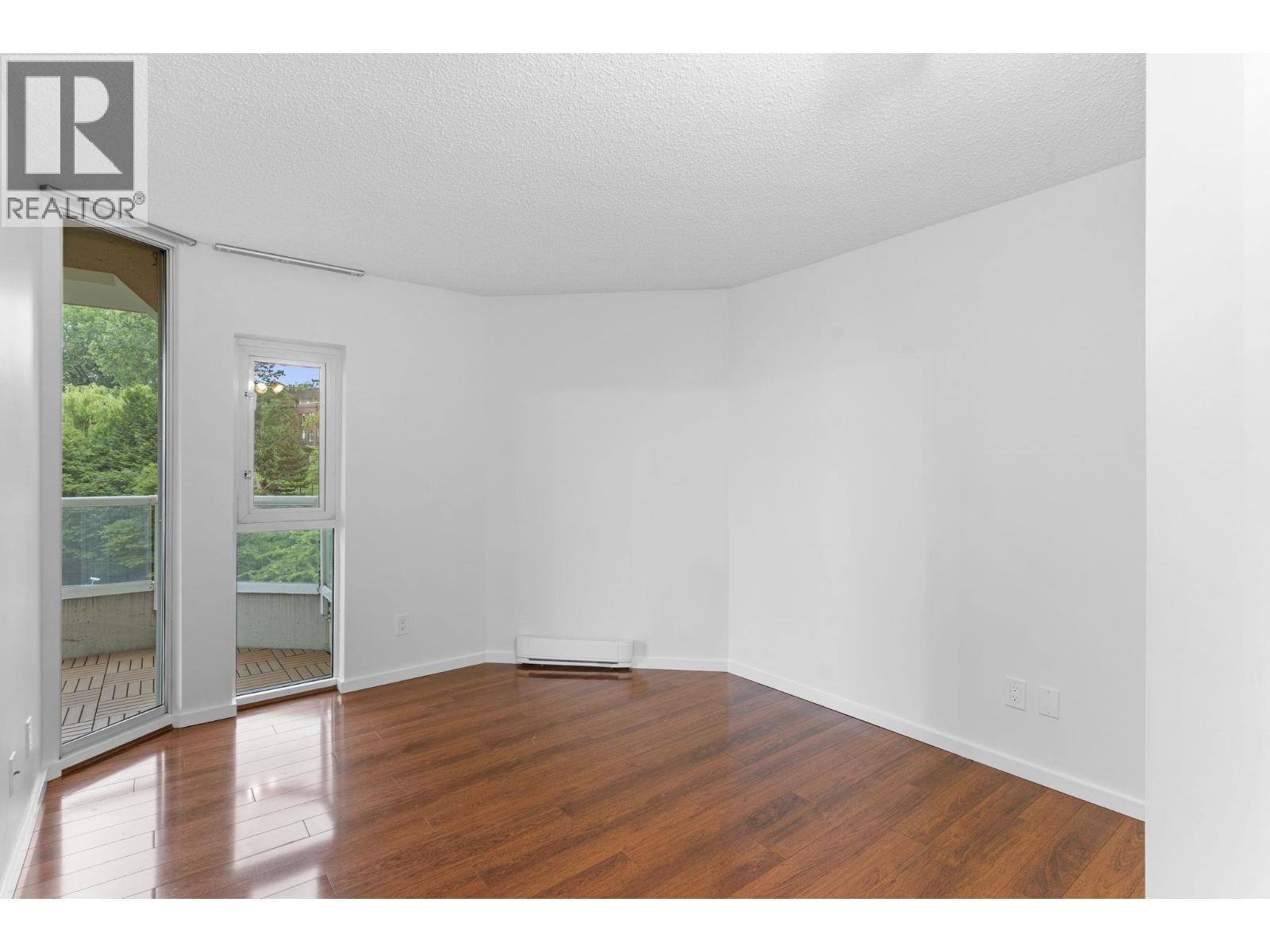 Photo 14 of 606 71 Jamieson Court, New Westminster BC