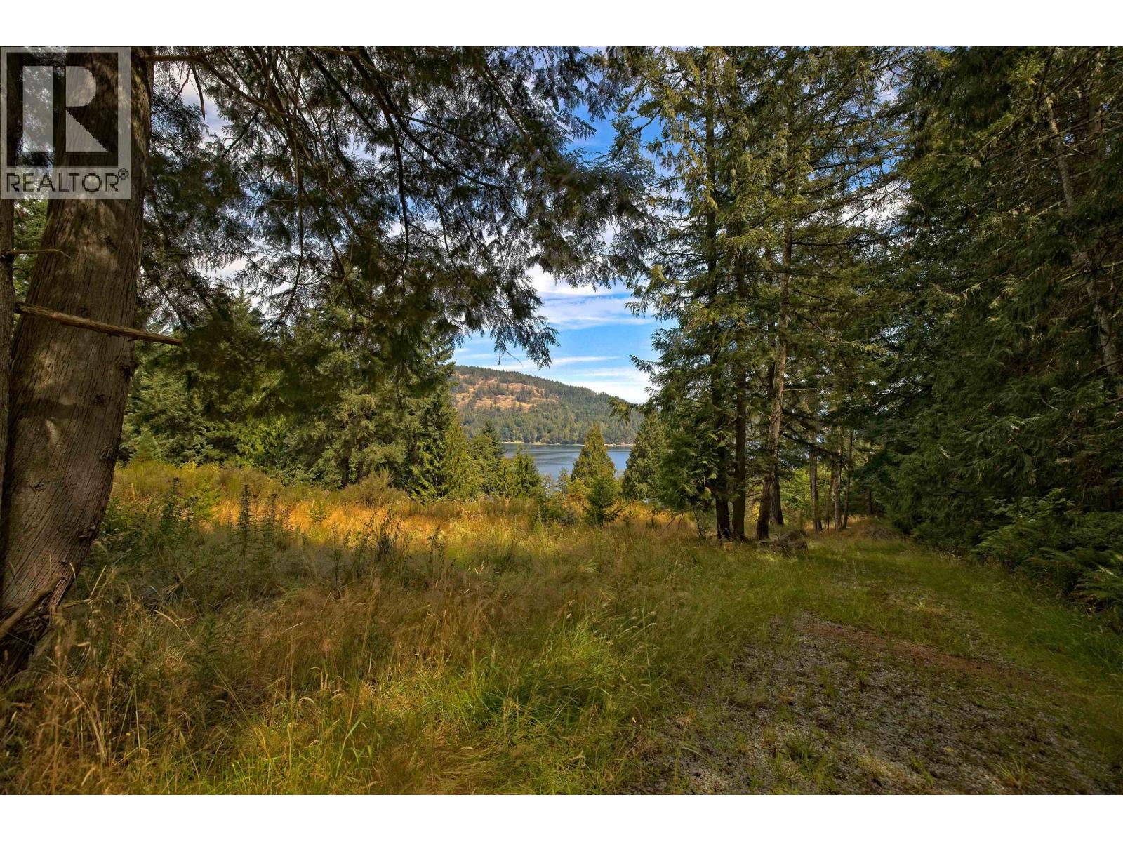 672 ISABELLA POINT ROAD, Salt Spring Island