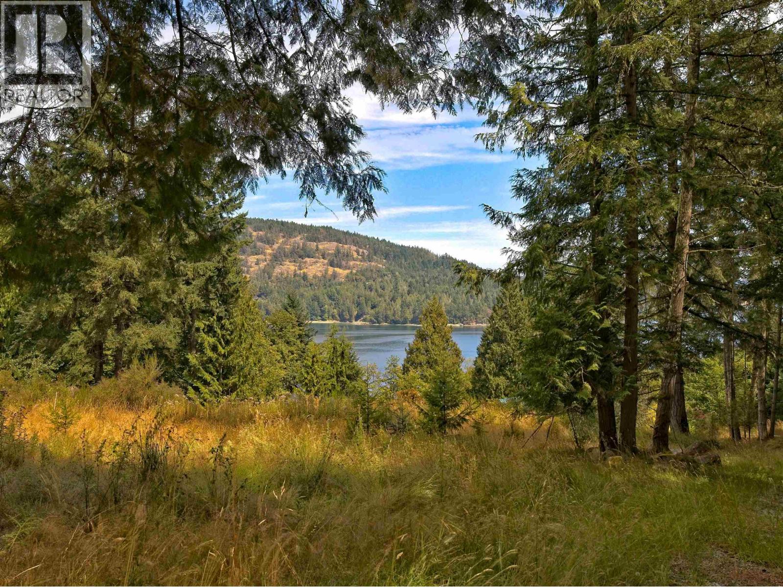 672 ISABELLA POINT ROAD, Salt Spring Island