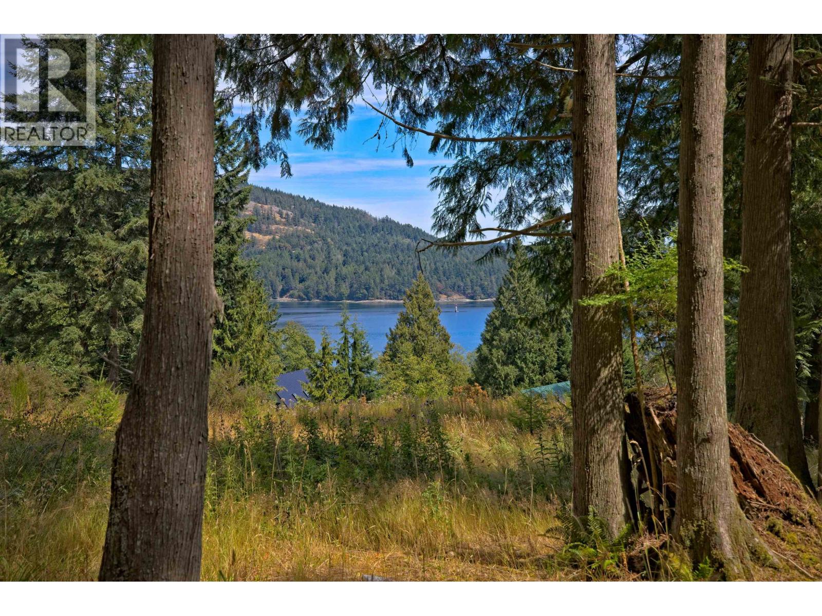 672 ISABELLA POINT ROAD, Salt Spring Island