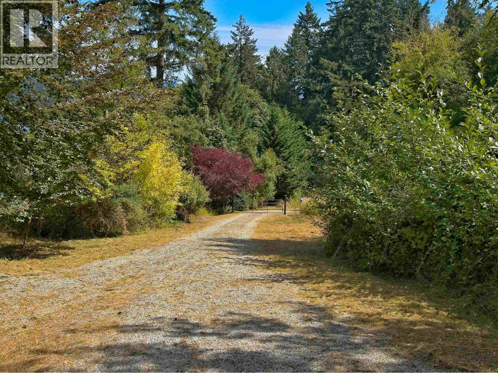 672 ISABELLA POINT ROAD, Salt Spring Island