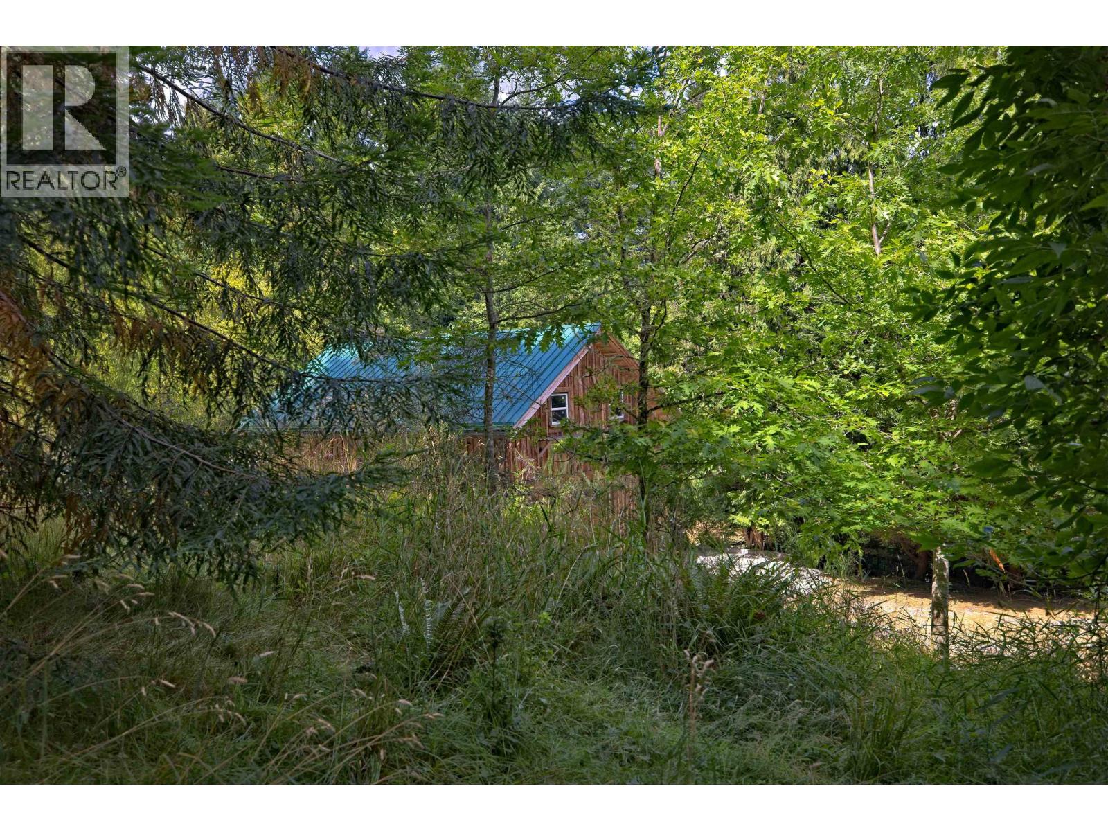 672 ISABELLA POINT ROAD, Salt Spring Island