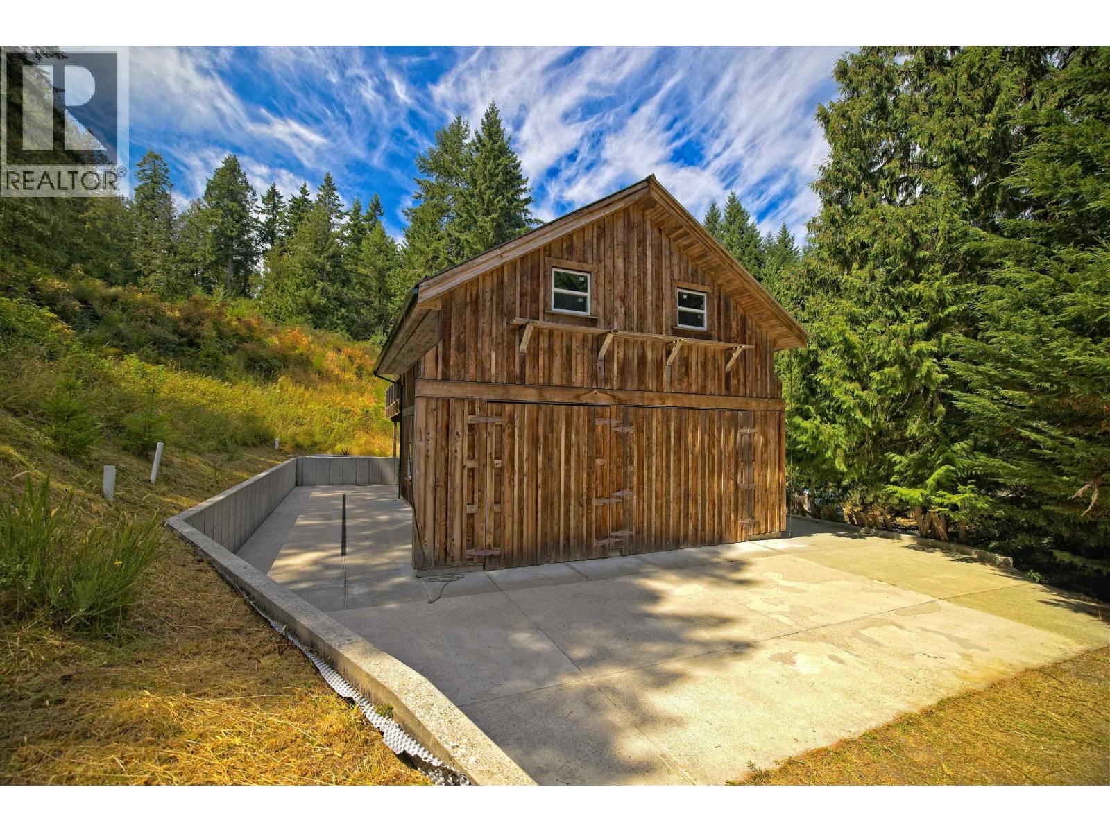 672 ISABELLA POINT ROAD, Salt Spring Island