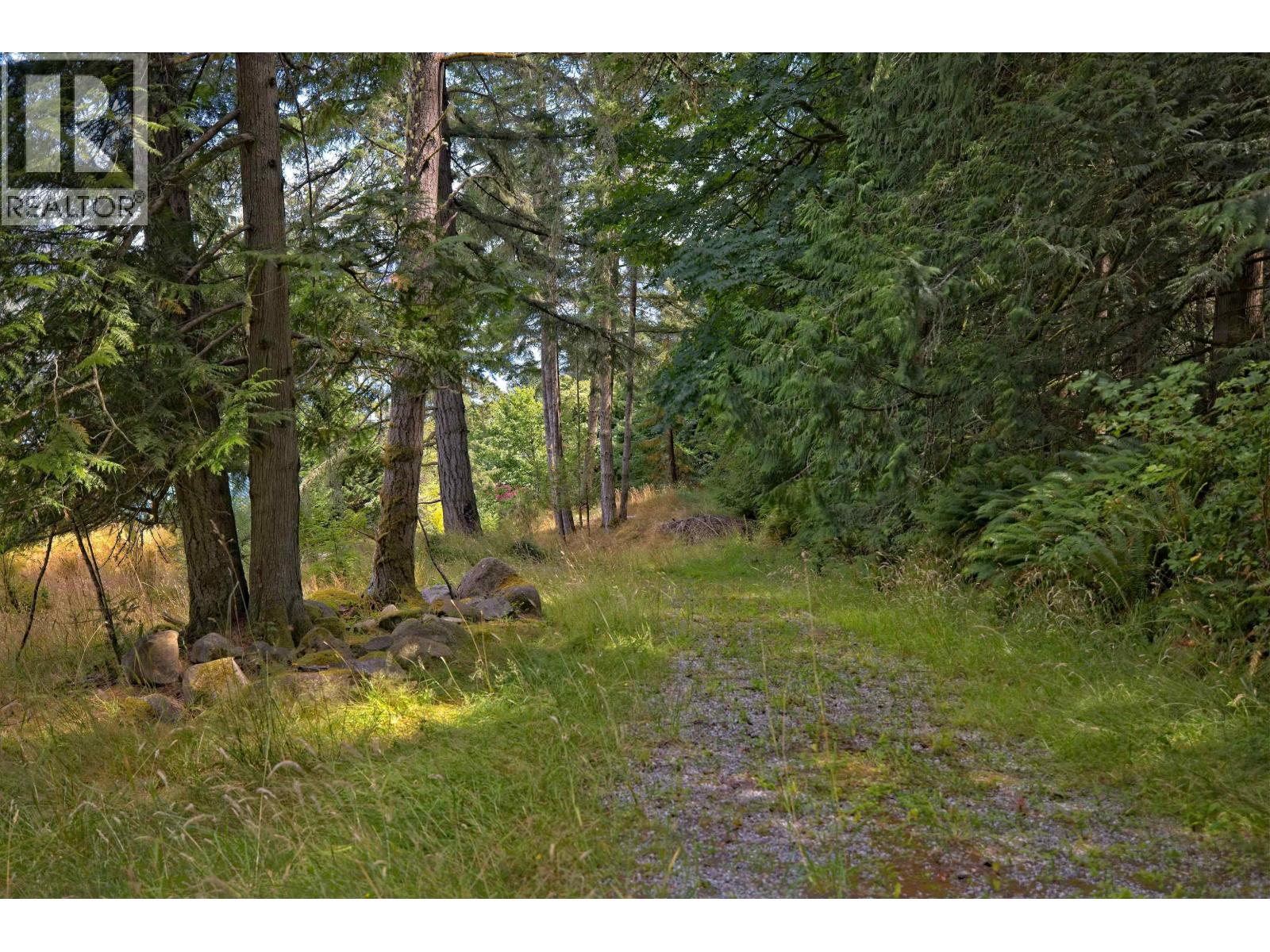 672 ISABELLA POINT ROAD, Salt Spring Island