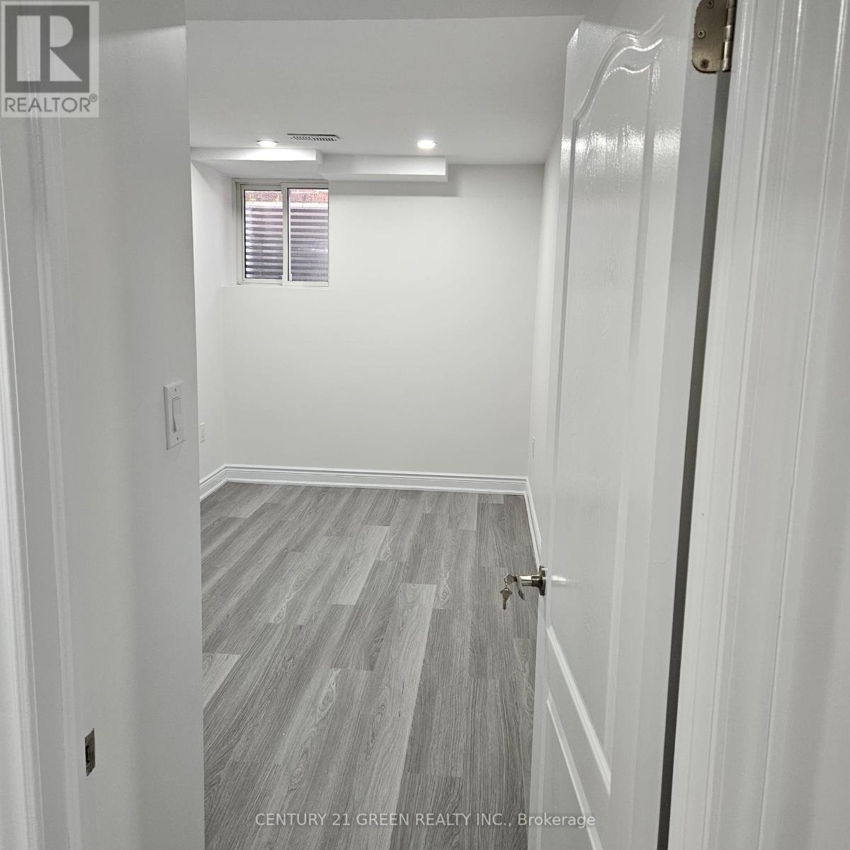 Photo 7 of Bsmt 52 Queen Mary Boulevard, Hamilton ON