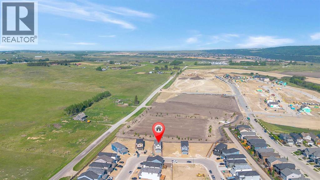 Photo 11 of 127 Heritage Court, Cochrane AB