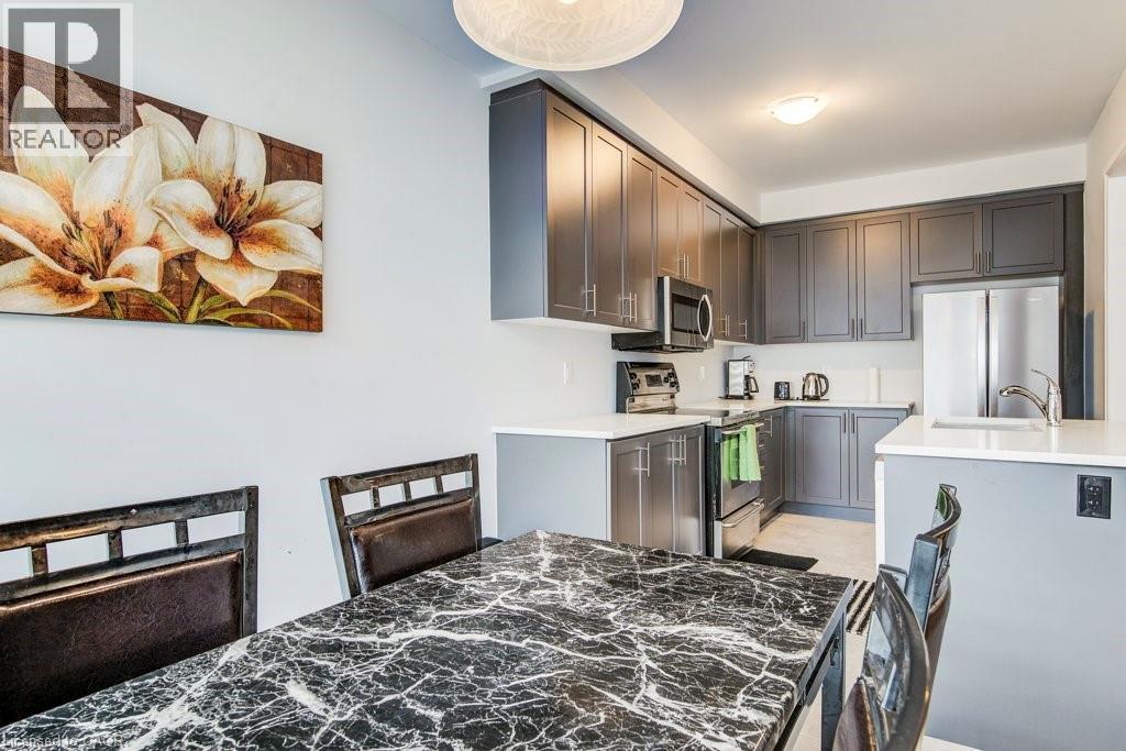Photo 19 of 263 Harwood Avenue, Woodstock ON