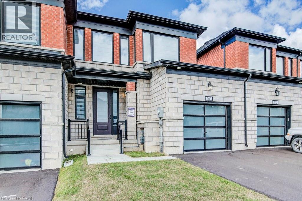 Photo 4 of 263 Harwood Avenue, Woodstock ON