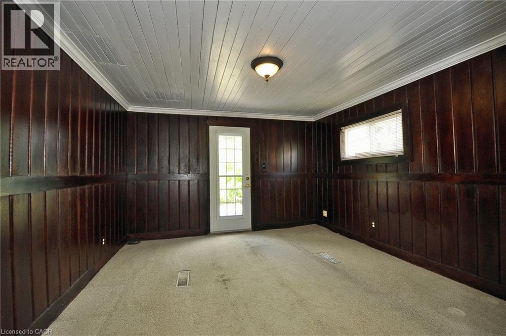 Photo 22 of 110 Grand Avenue S, Cambridge ON