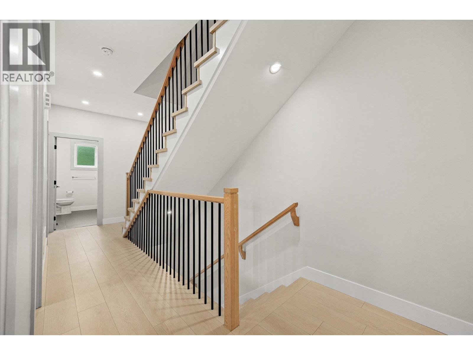  2165 Woodlawn Street, Kelowna