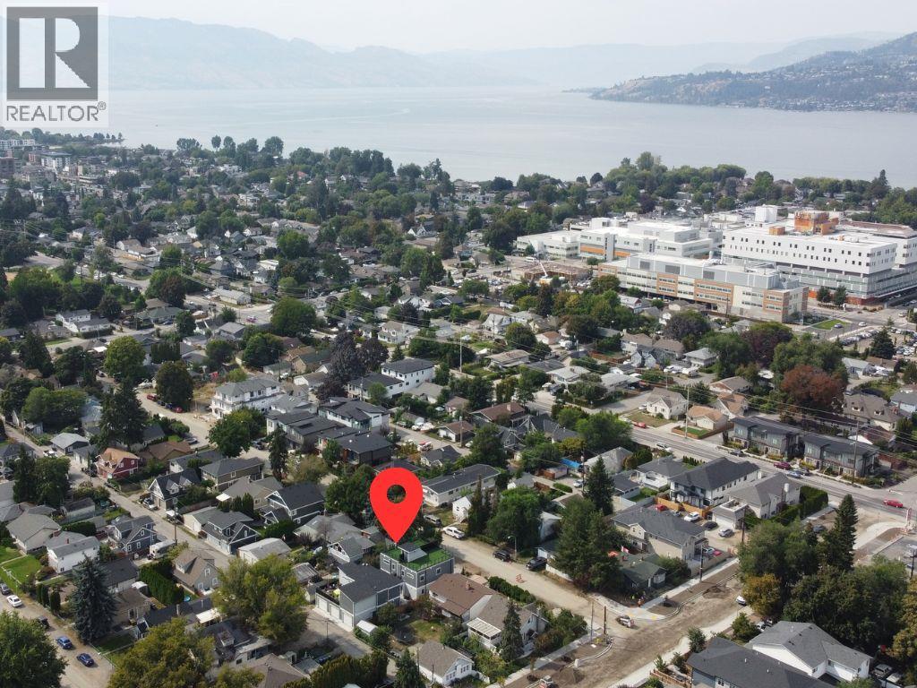  2165 Woodlawn Street, Kelowna