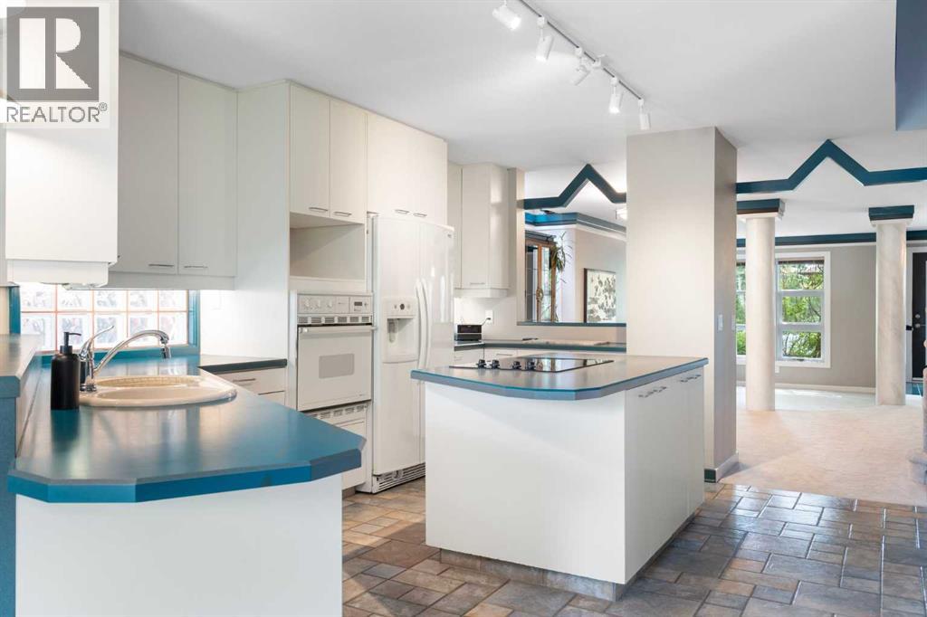 Photo 41 of 1726 Broadview Road Nw, Calgary AB