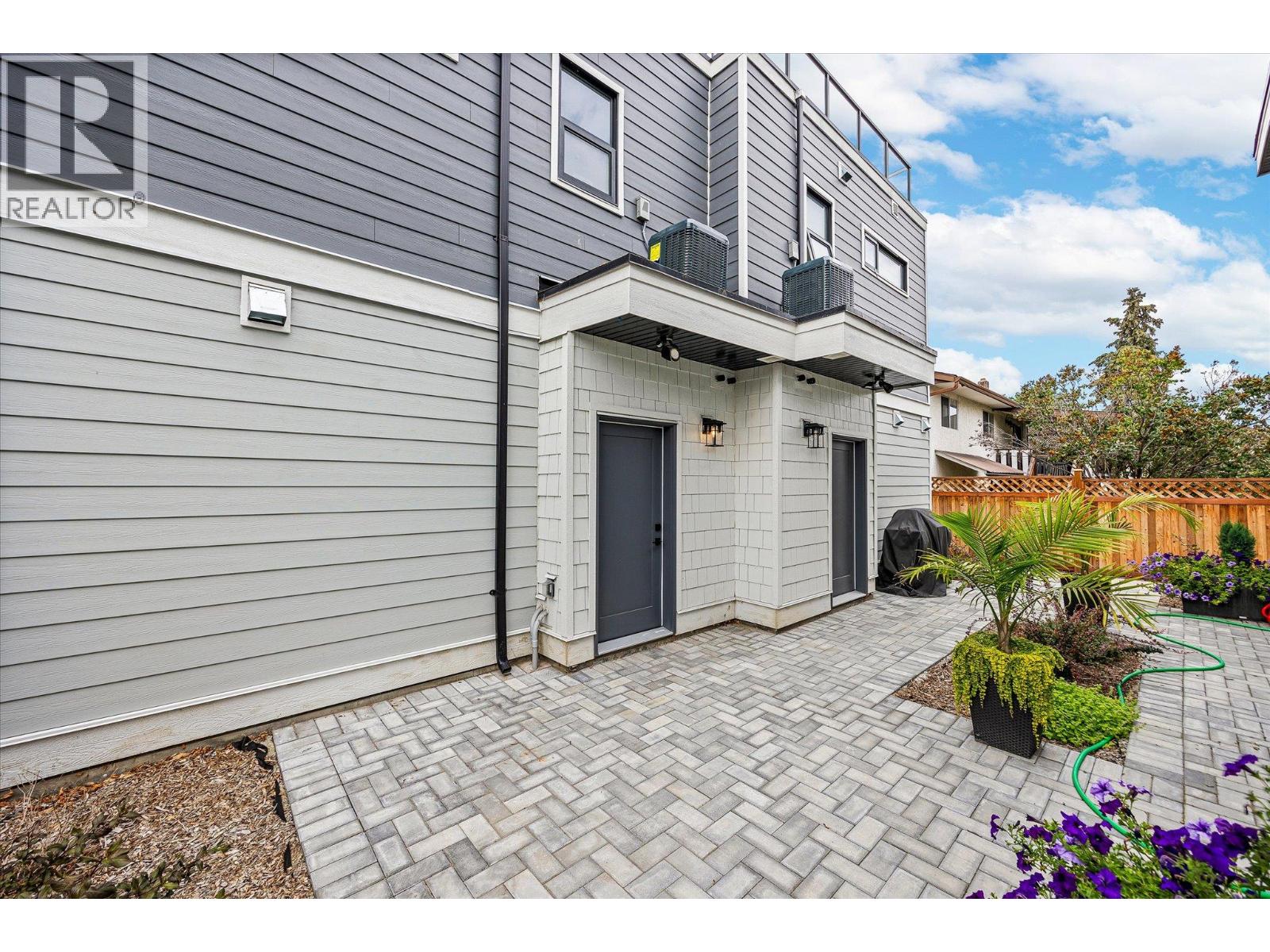  2165 Woodlawn Street, Kelowna