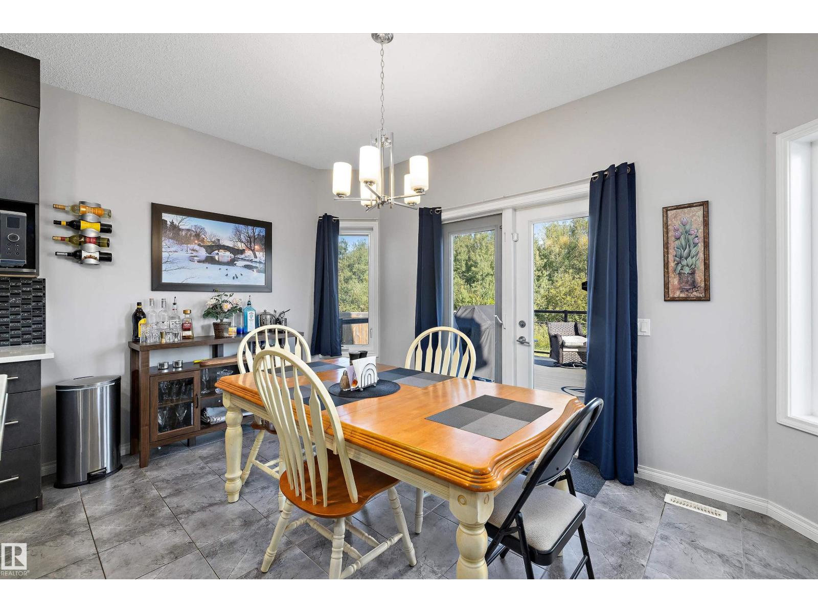 Photo 13 of 17312 126 St Nw, Edmonton AB