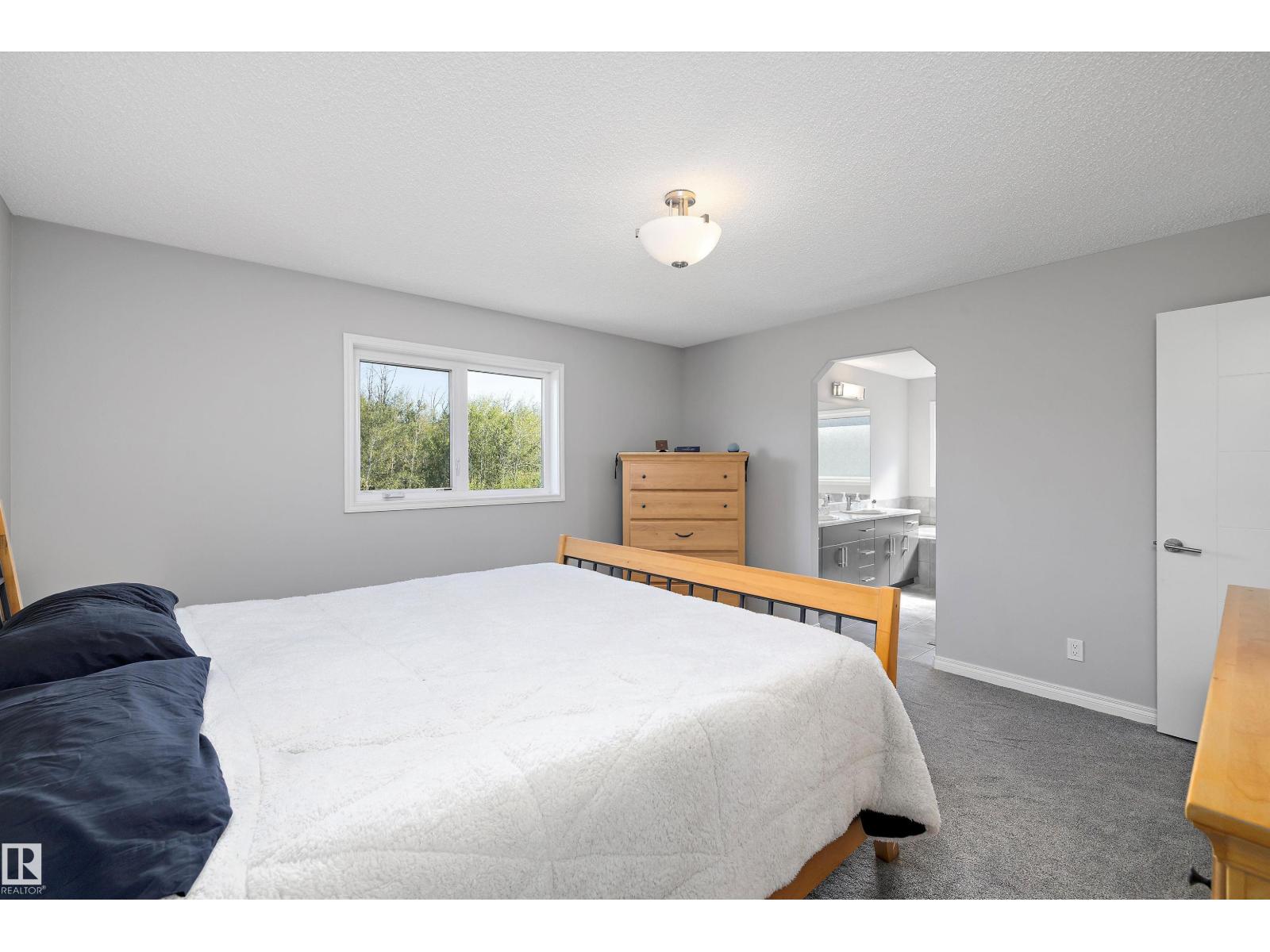 Photo 26 of 17312 126 St Nw, Edmonton AB