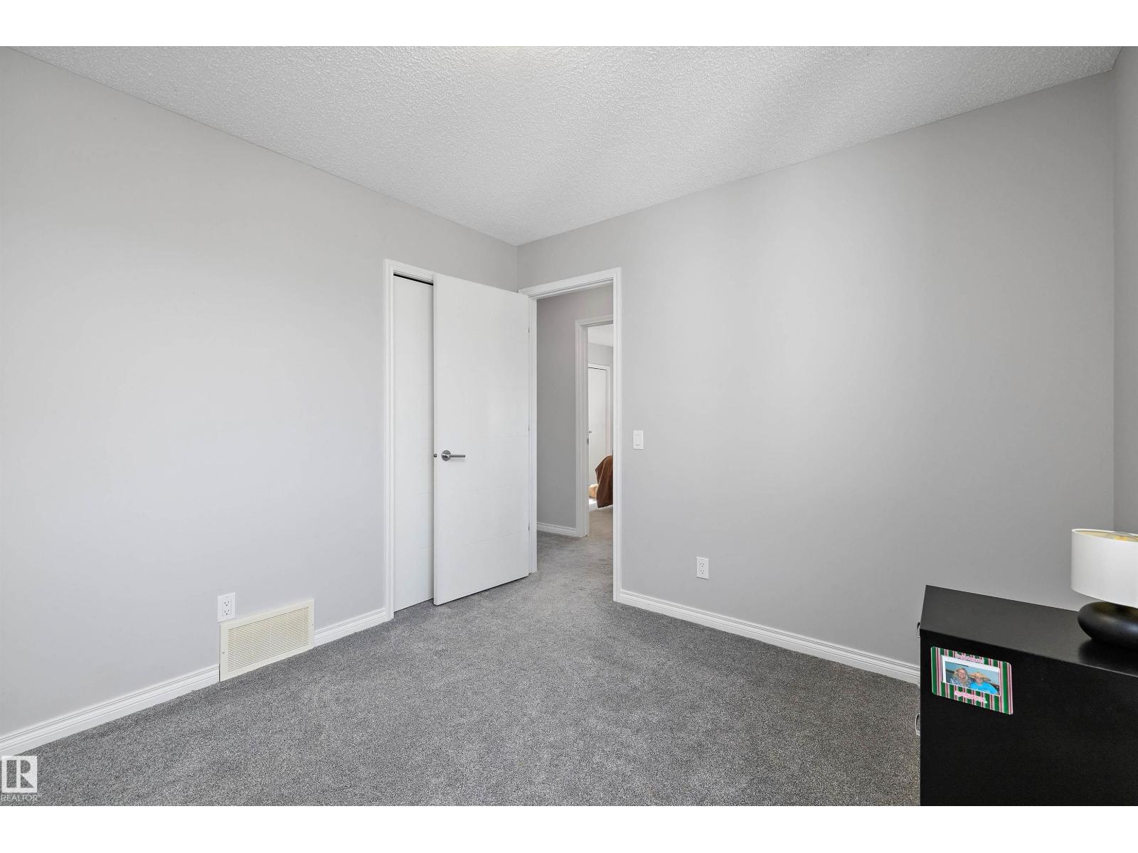 Photo 35 of 17312 126 St Nw, Edmonton AB
