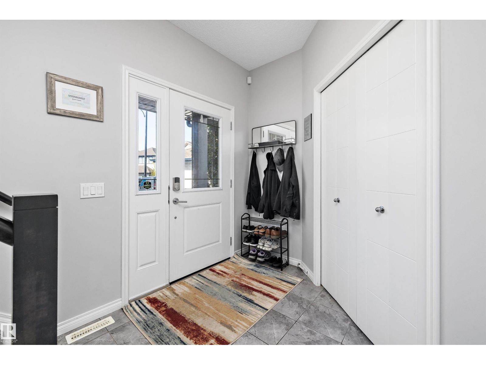 Photo 6 of 17312 126 St Nw, Edmonton AB