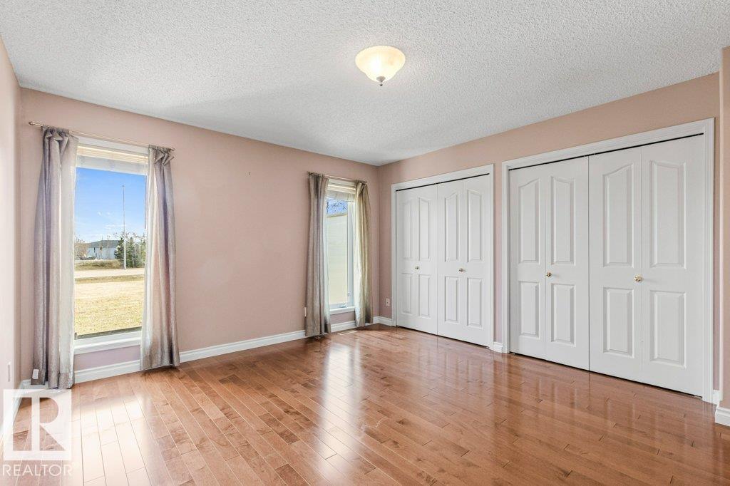 Photo 10 of 6 920 119 St Nw, Edmonton AB
