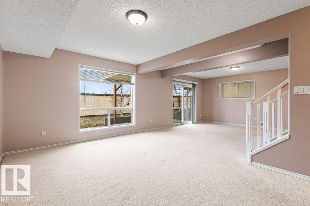 Photo 14 of 6 920 119 St Nw, Edmonton AB