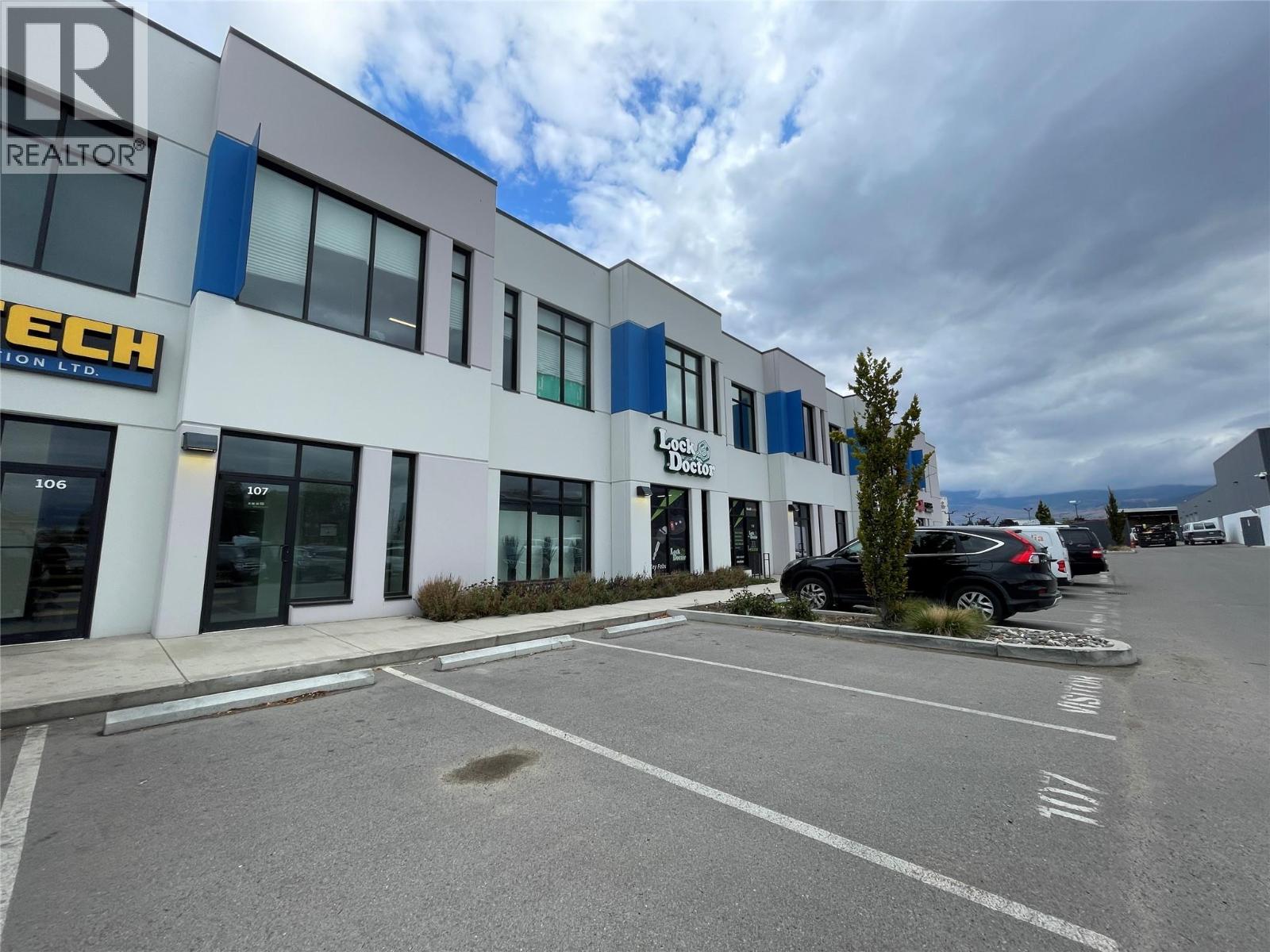 108 1645 Dilworth Drive, Kelowna