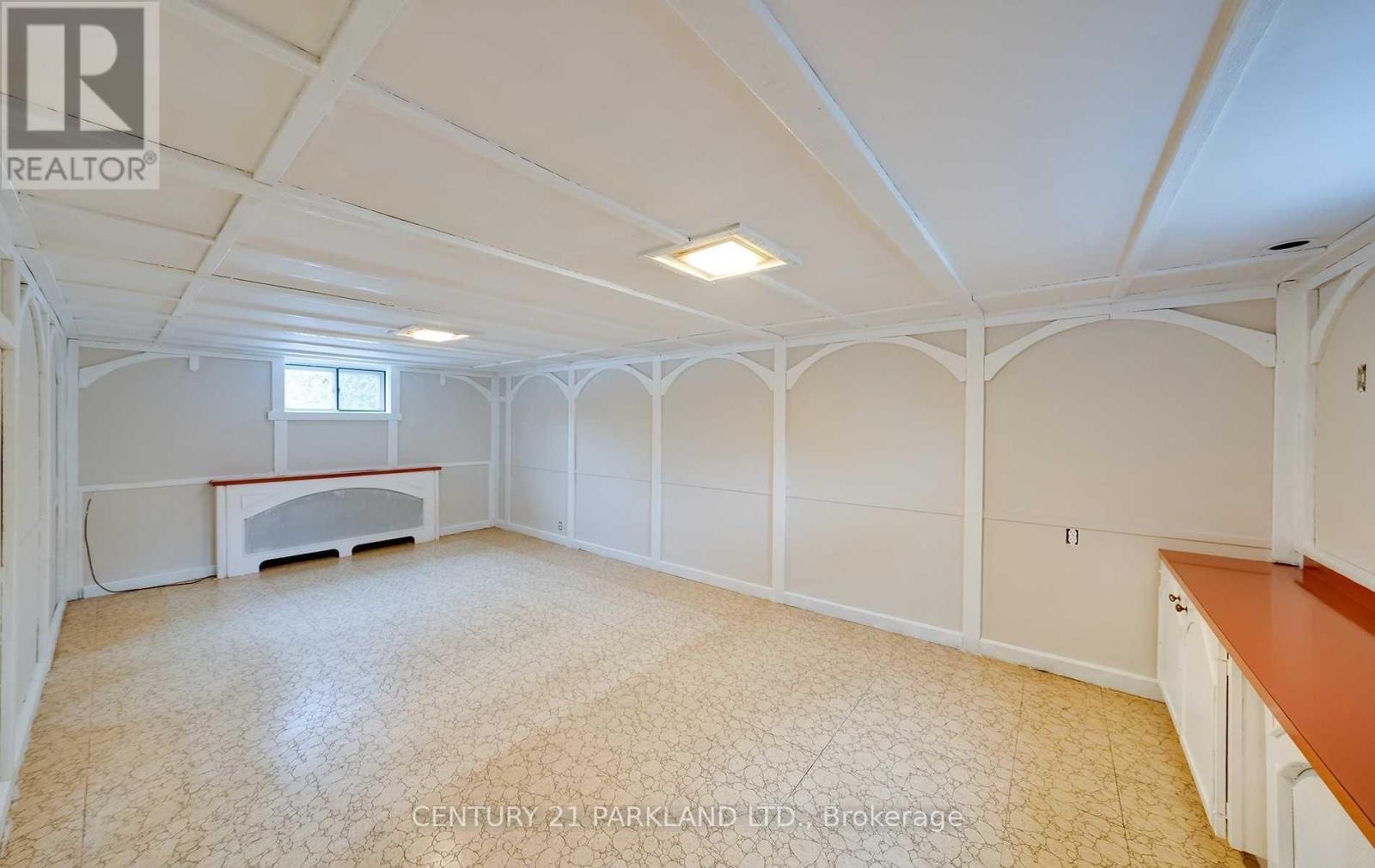 Photo 20 of 3 Parkview Heights, Toronto ON