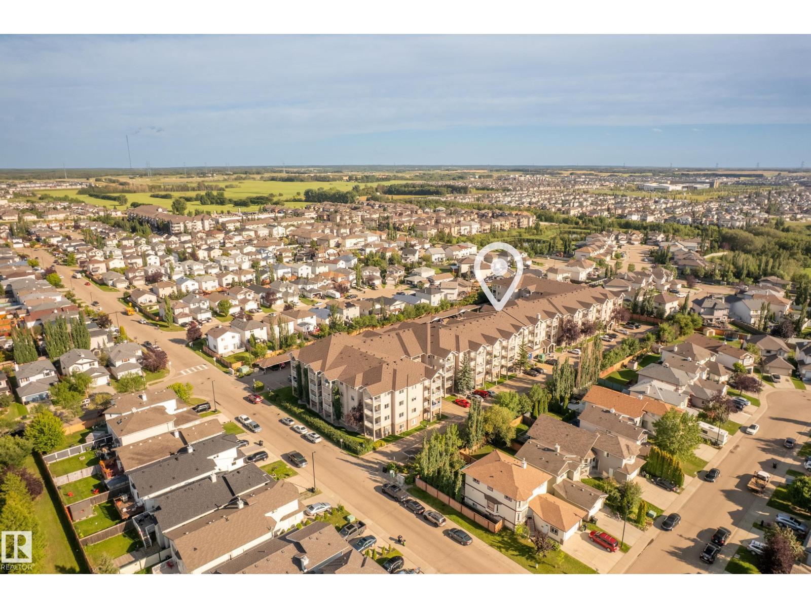 Photo 18 of 420 2305 35 A Av Nw, Edmonton AB