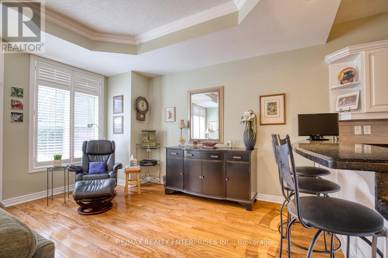 Photo 14 of 23 Ellen Street, Mississauga ON