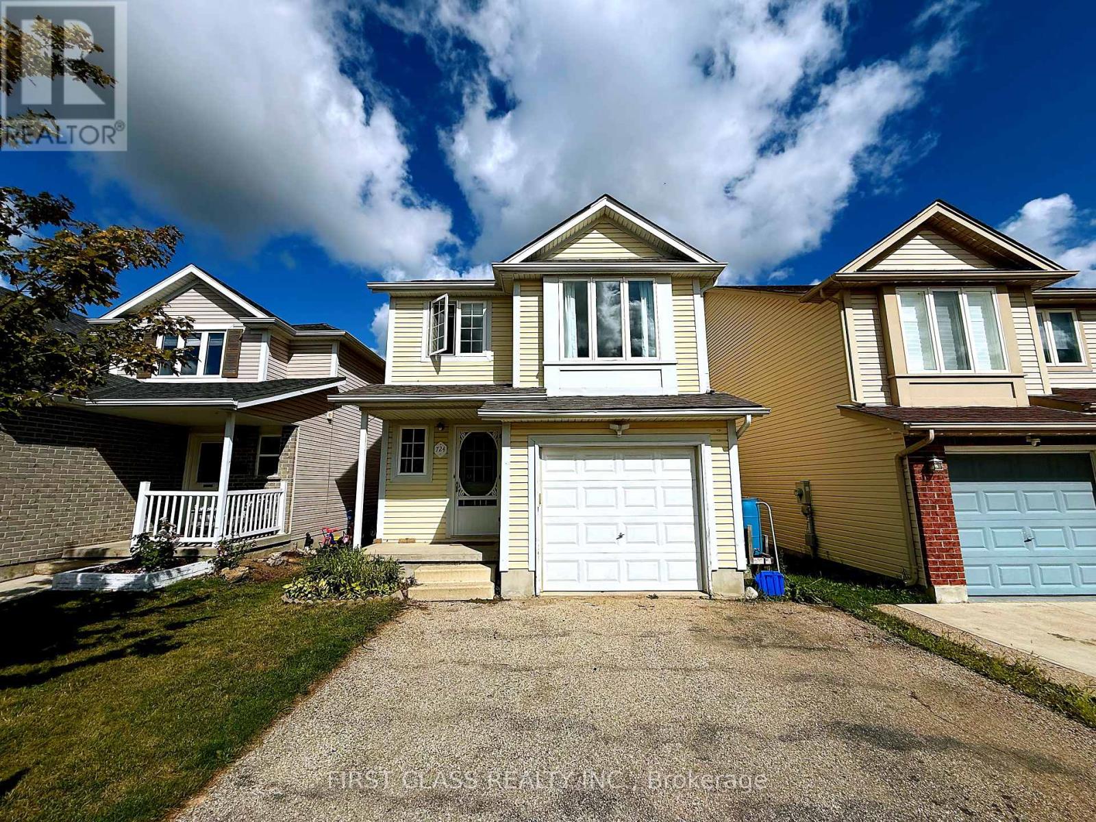 Photo 11 of 724 Angler Way, Waterloo ON