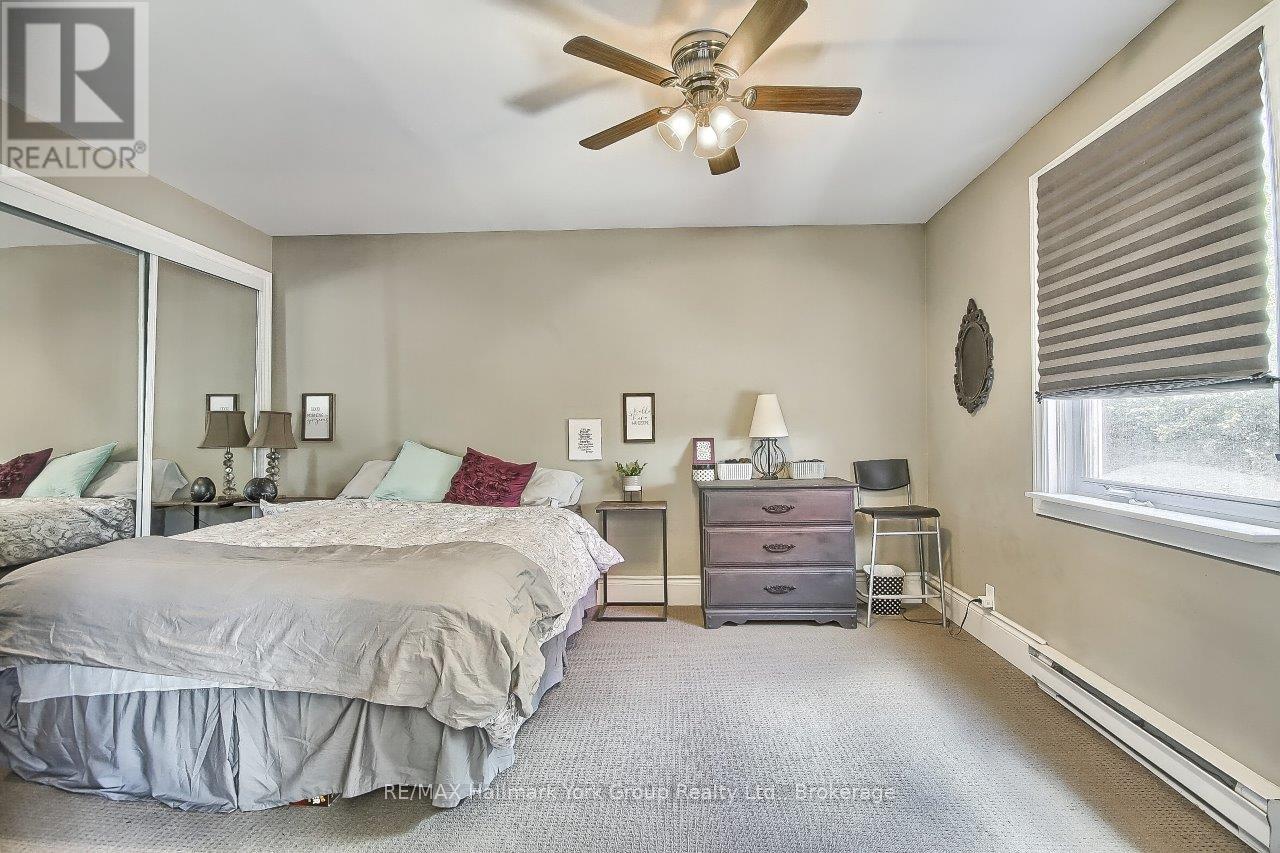 Photo 14 of 394 Eagle Street, Newmarket ON