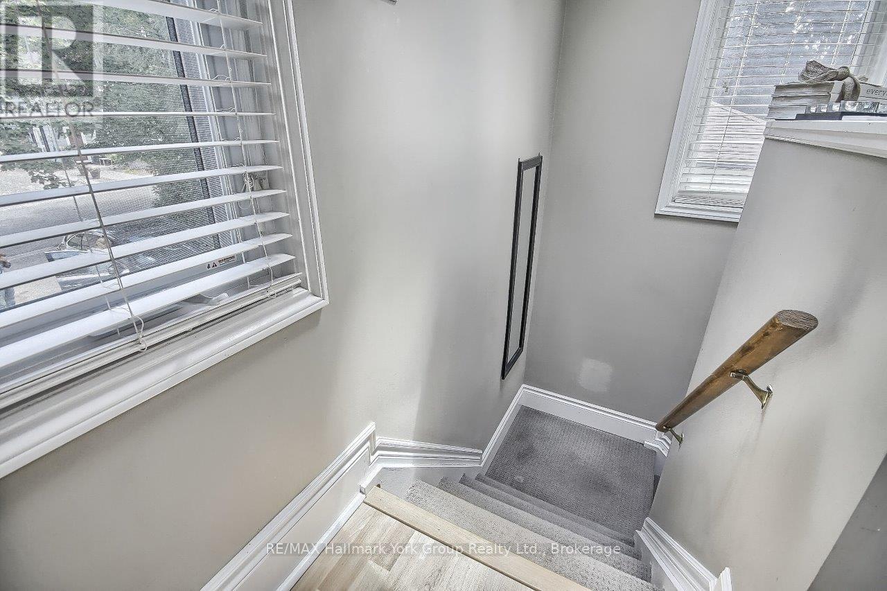 Photo 15 of 394 Eagle Street, Newmarket ON