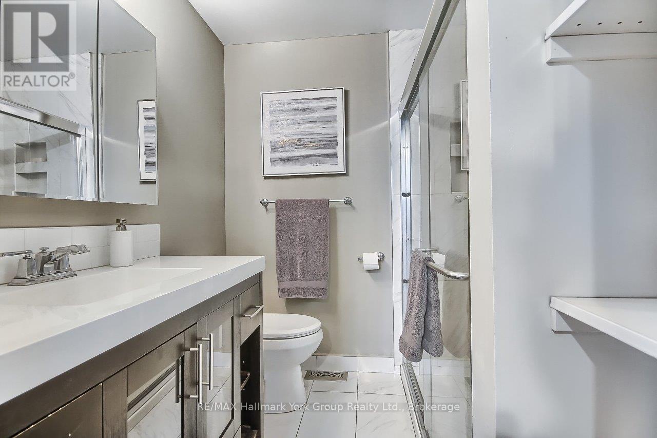Photo 43 of 394 Eagle Street, Newmarket ON