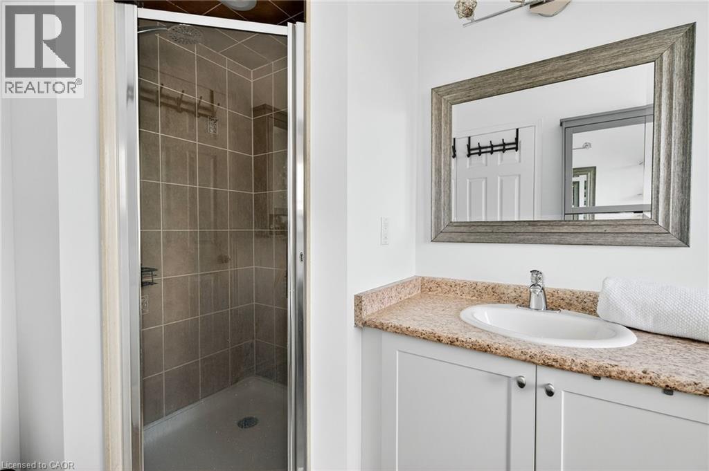Photo 24 of 161 Nisbet Boulevard, Waterdown ON