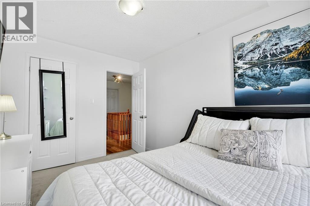 Photo 27 of 161 Nisbet Boulevard, Waterdown ON