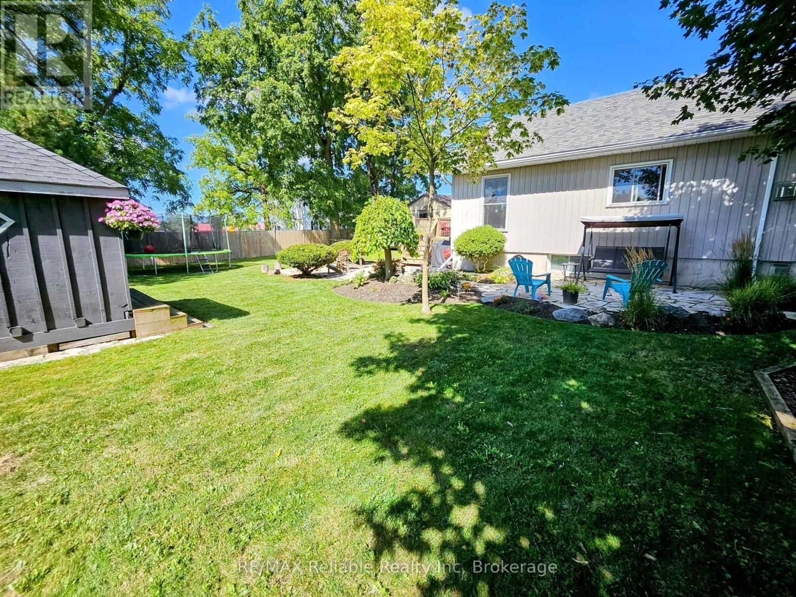 212 JAMES STREET, Central Huron (Clinton), Ontario, N0M1L0 — Photo 24