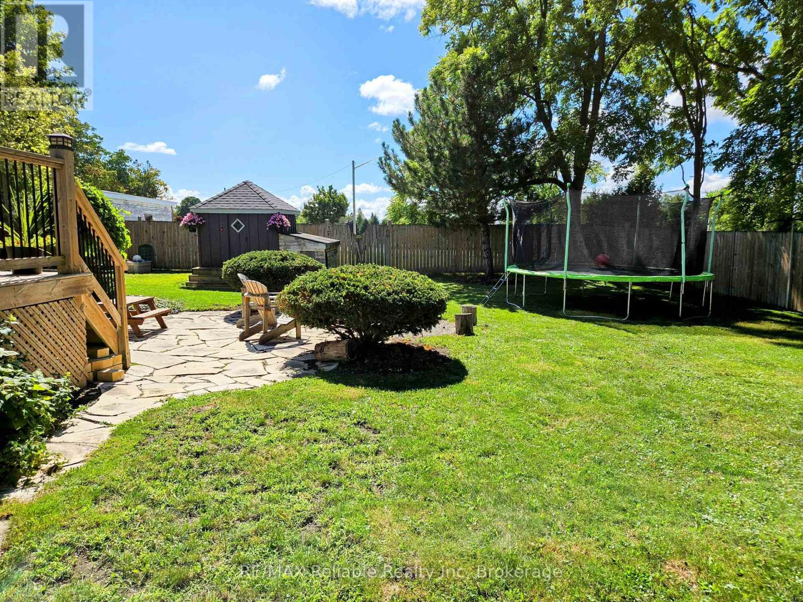 212 JAMES STREET, Central Huron (Clinton), Ontario, N0M1L0 — Photo 14