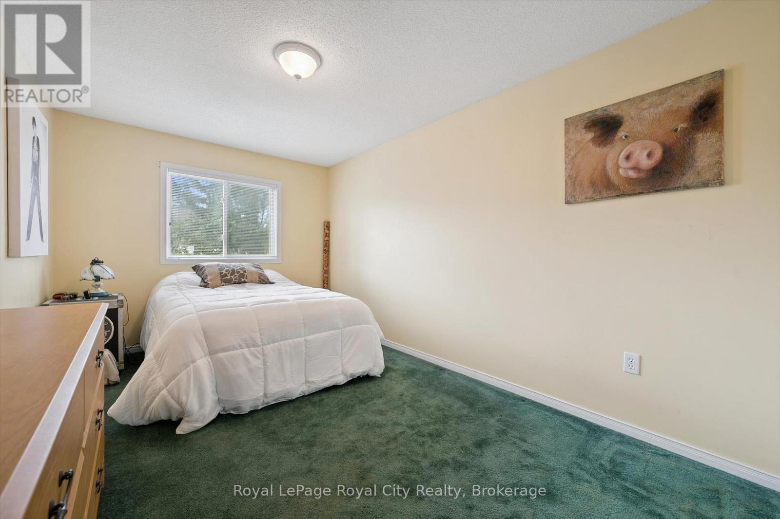 Photo 23 of 250 Starwood Drive, Guelph ON