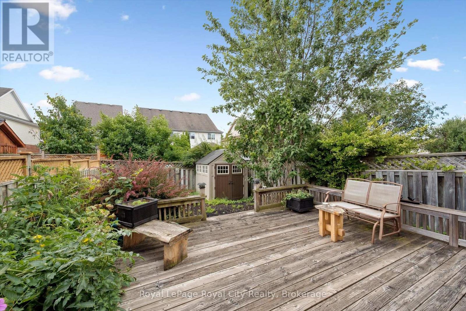 Photo 31 of 250 Starwood Drive, Guelph ON