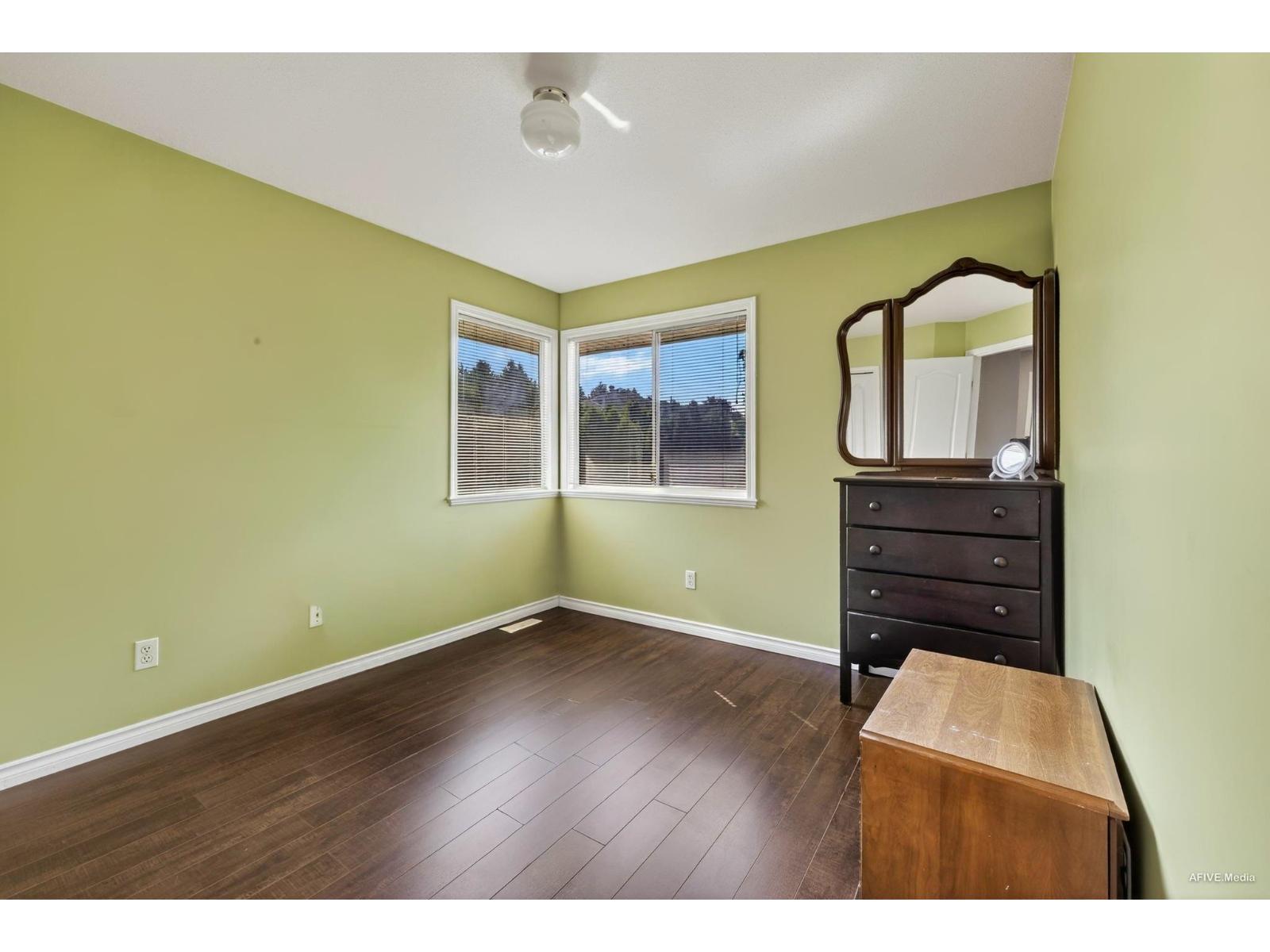 Photo 2 of 14180 85 A Avenue, Surrey BC