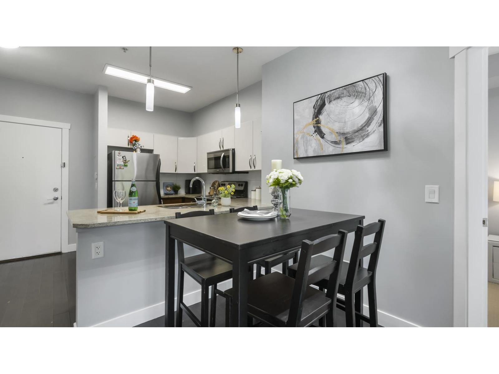 Photo 3 of 110 13555 Gateway Drive, Surrey BC