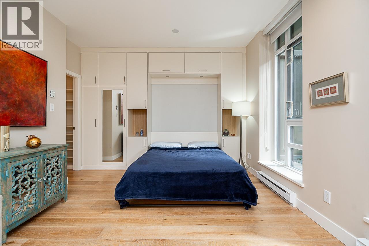 Photo 12 of 103 1468 W 14th Avenue, Vancouver BC