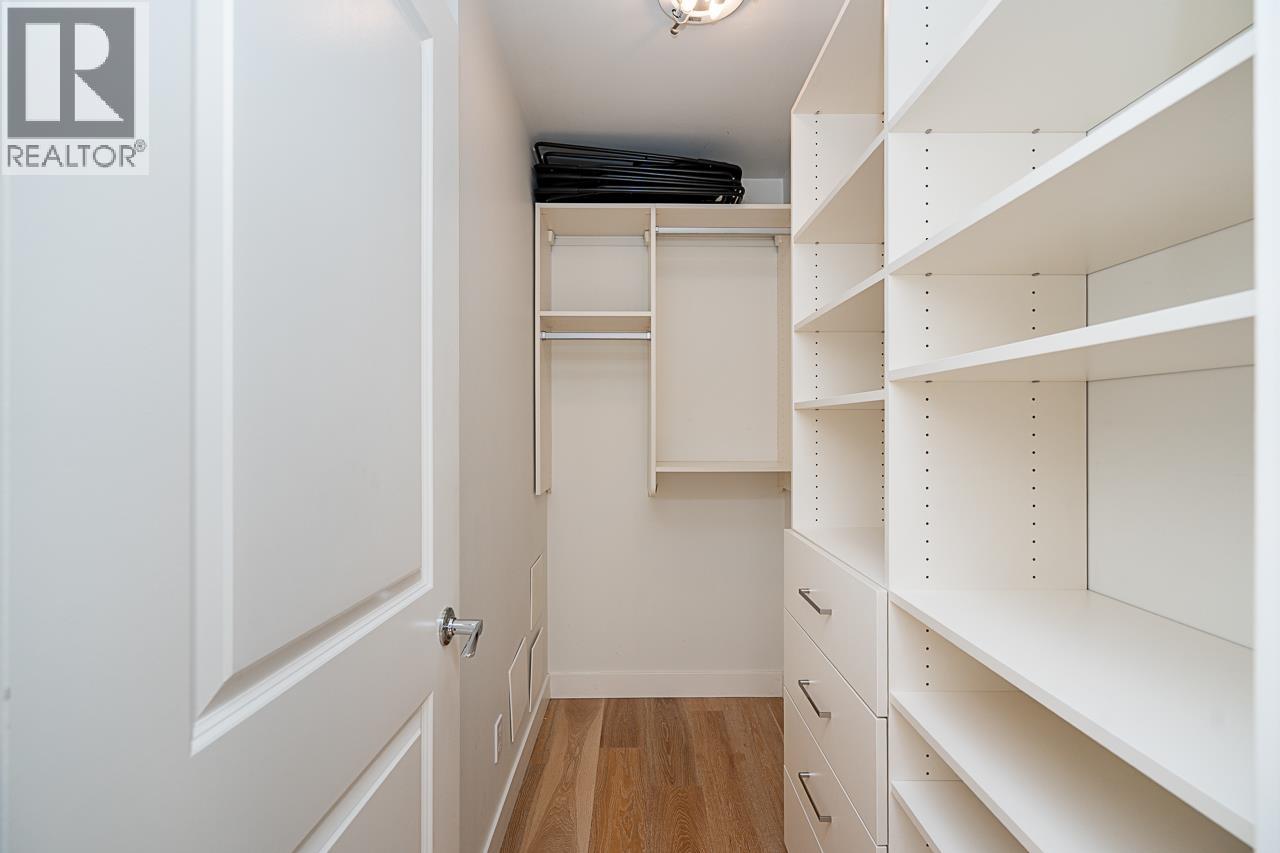 Photo 14 of 103 1468 W 14th Avenue, Vancouver BC