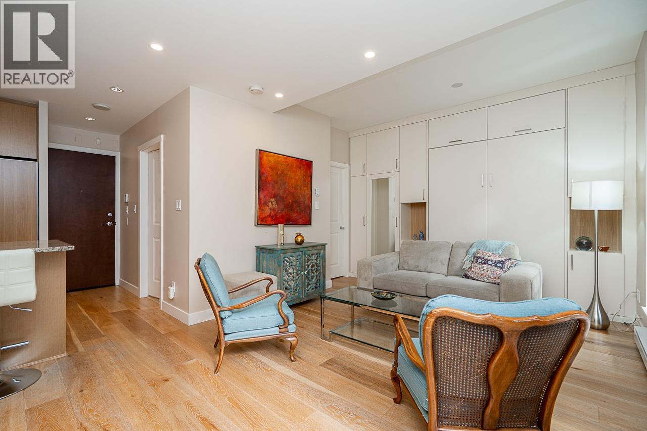 Photo 5 of 103 1468 W 14th Avenue, Vancouver BC