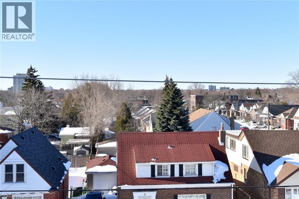 Photo 5 of 893 Concession Street Unit 303, Hamilton ON