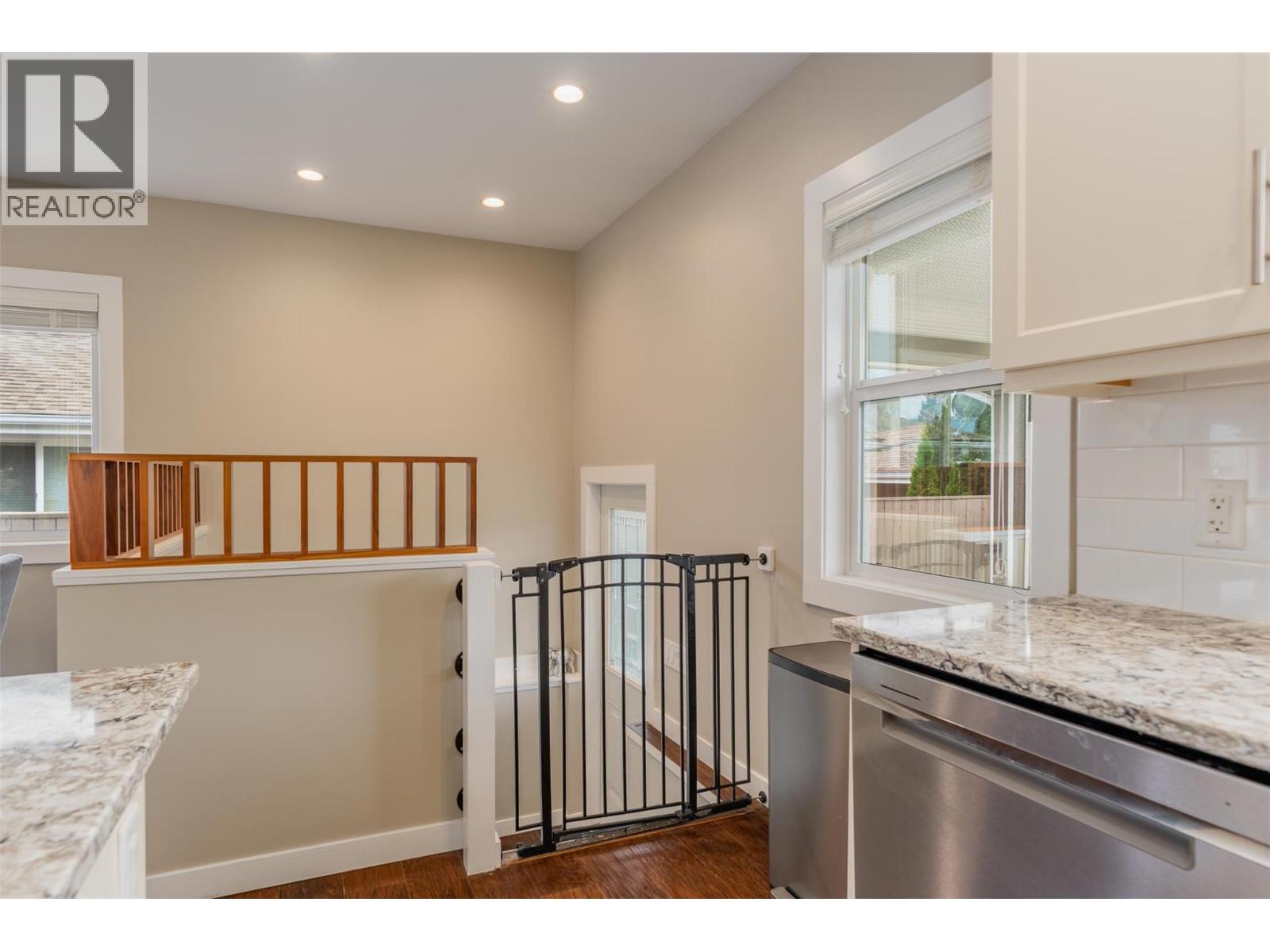1455 DAISY Street, Trail