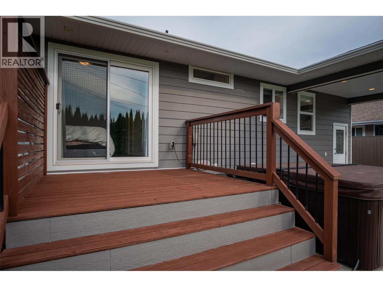 1455 DAISY Street, Trail