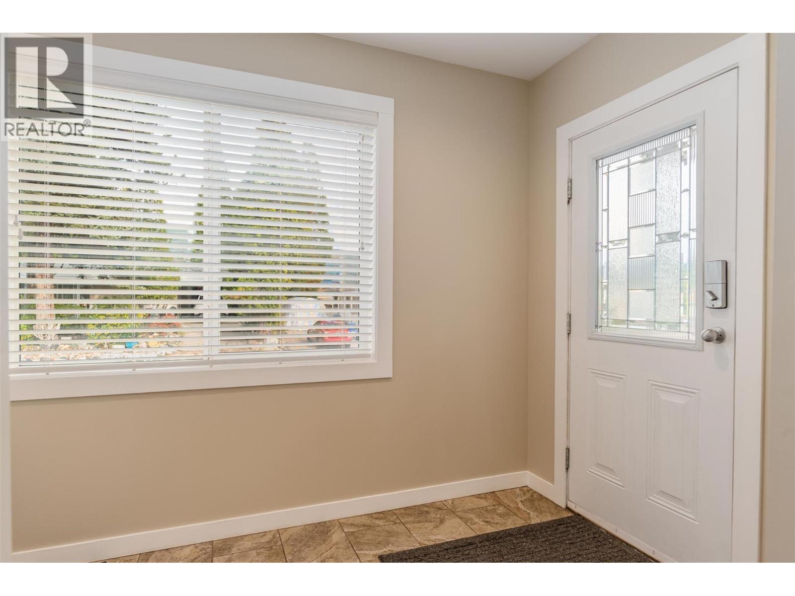 1455 DAISY Street, Trail