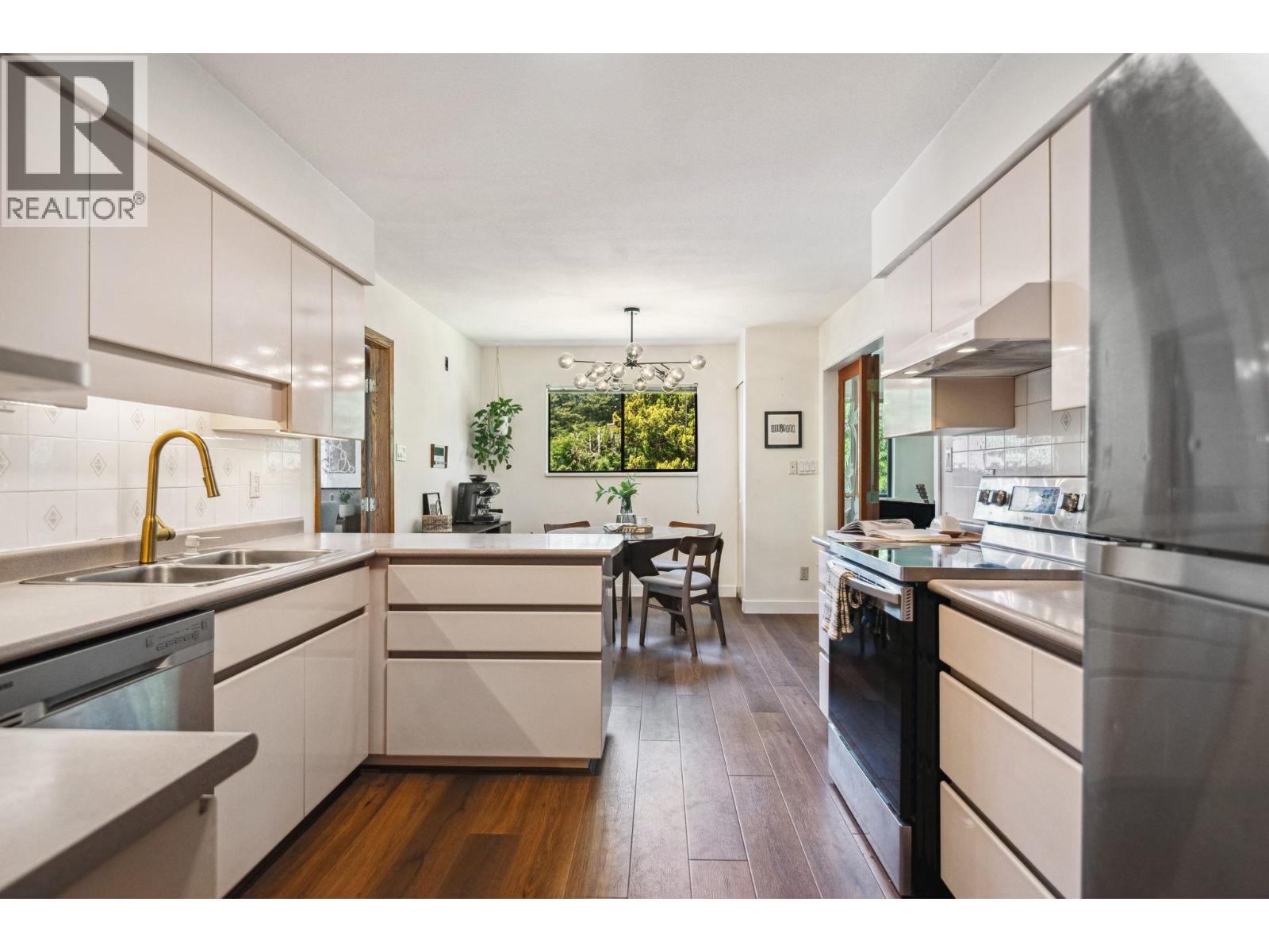 Photo 31 of 7766 Munroe Crescent, Vancouver BC