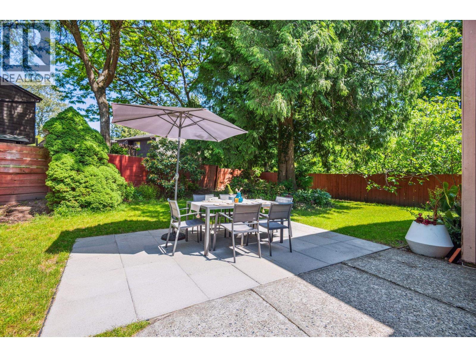 Photo 3 of 7766 Munroe Crescent, Vancouver BC