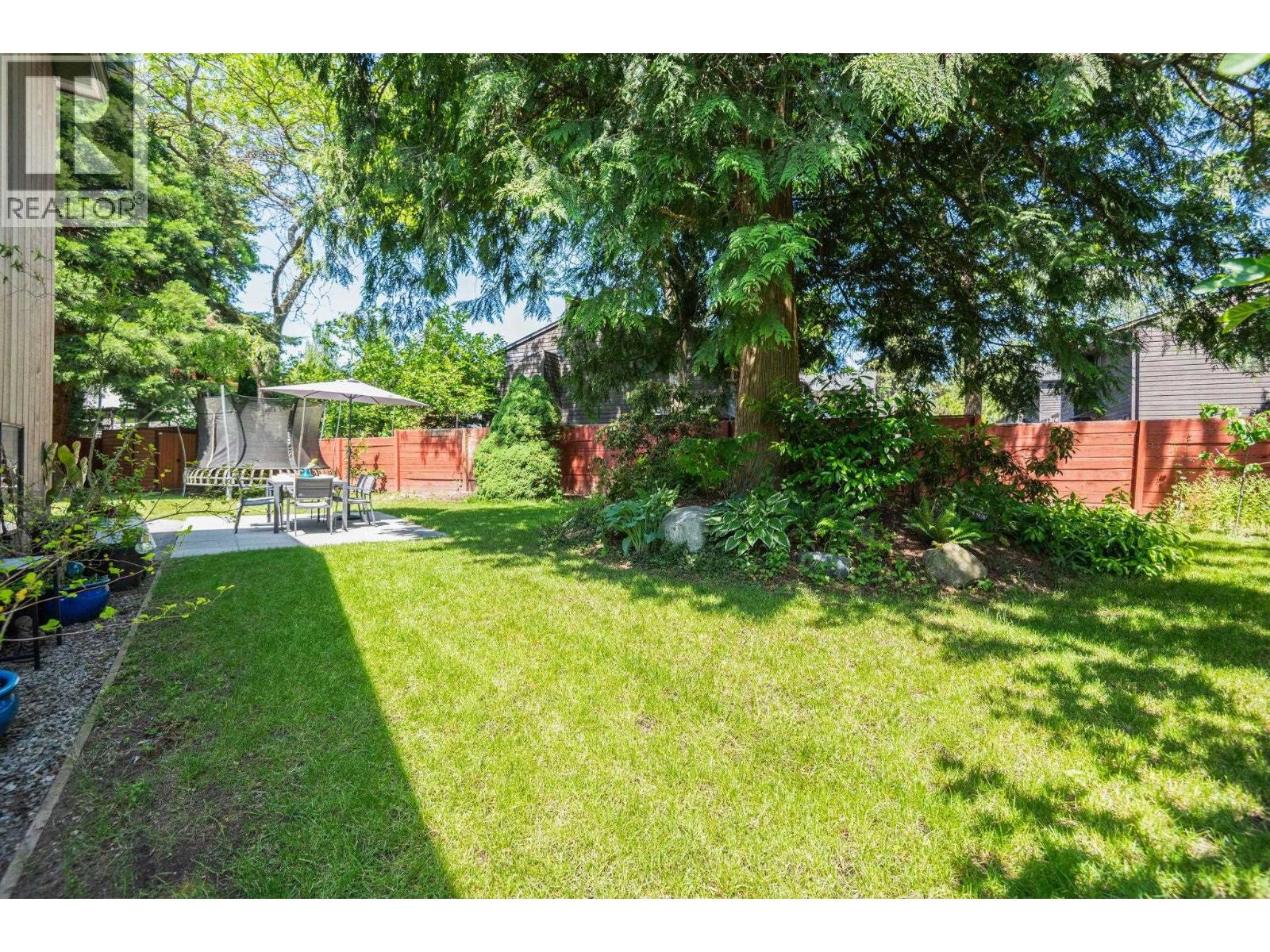Photo 5 of 7766 Munroe Crescent, Vancouver BC